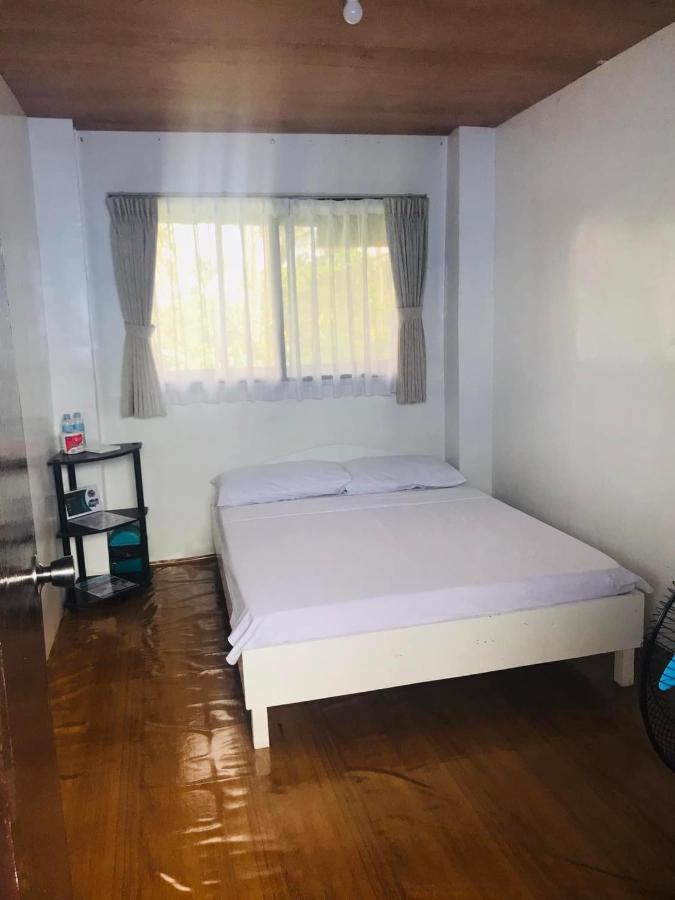 Maria Homestay Хенерал Луна Екстериор снимка