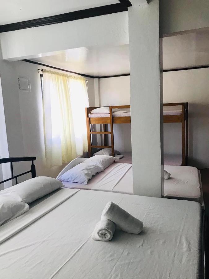 Maria Homestay Хенерал Луна Екстериор снимка